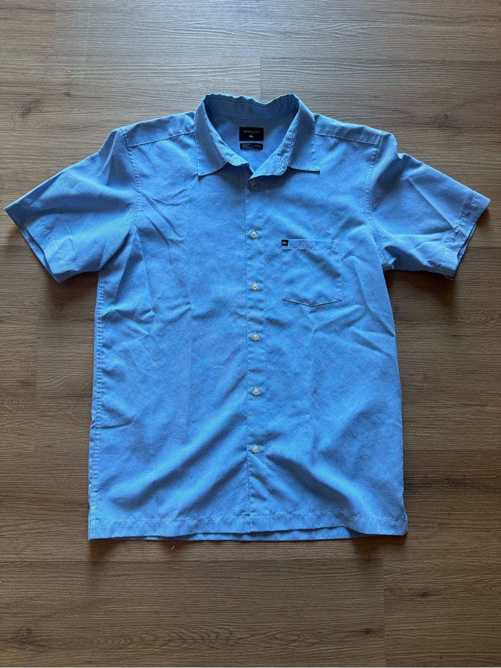 Quiksilver Shirt Mens Small S Y2K Surf Skater Skate Streetwear Button Up
